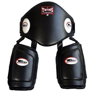 Тренерская защита корпуса и бедер Twins BEPTL1 Black, XL