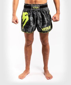 Шорты для тайского Venum Giant Muay Thai Shorts Black Yellow, XS