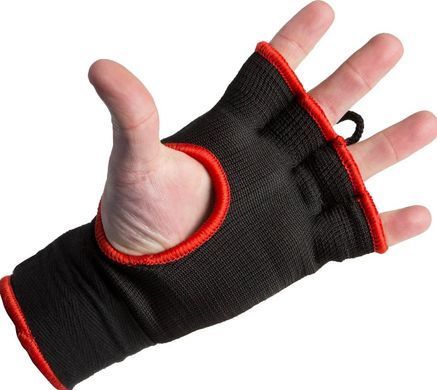Бинты-перчатки TITLE Boxing ATTACK Nitro Speed Wraps Черные с красным S