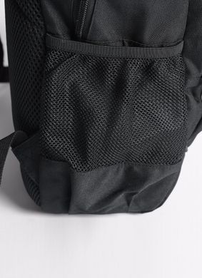 Чорний рюкзак IPPON GEAR серія ESSENTIALS