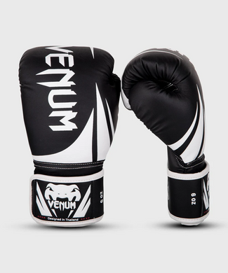 Детские боксерские перчатки Venum Challenger 2.0 Kids Boxing Gloves Black White, 6 oz